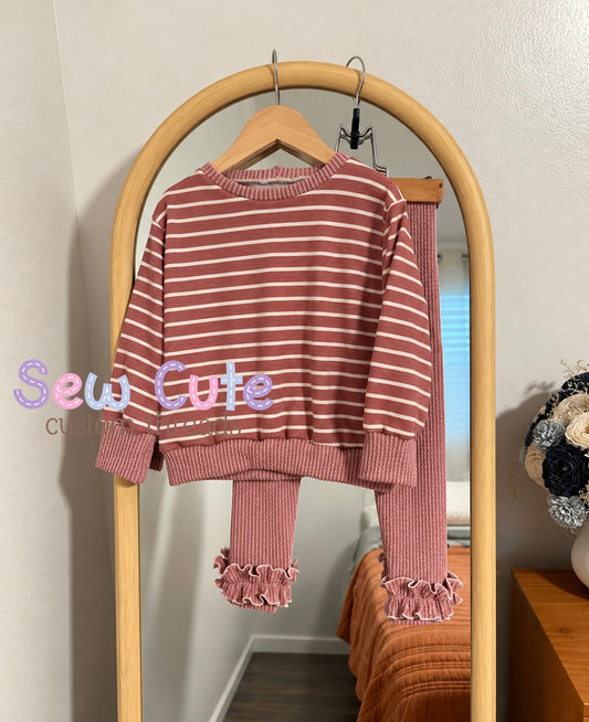 Adult wide legs and sweater NO hood- size 2XL - Sew Cute Custom Threads