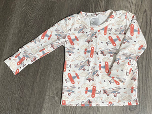 Airplane shirt  size 12-18