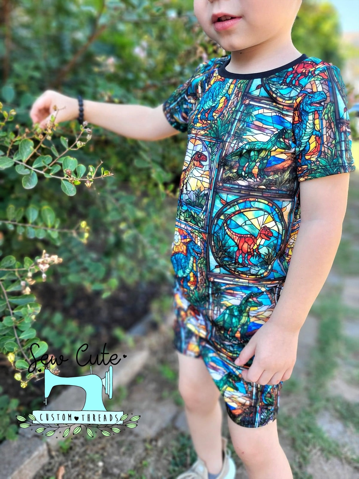 Stain Glass DINO - Sew Cute Custom Threads