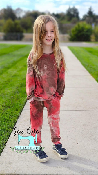 Sweater and joggers- tie-dye- complete set