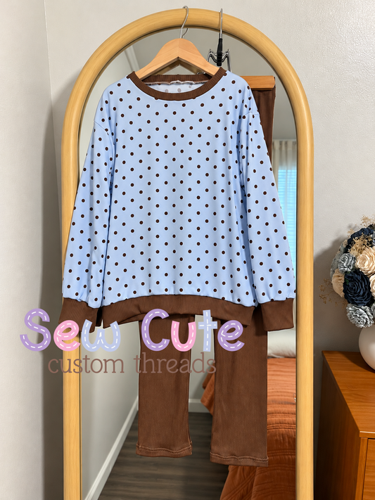 Set- Polka Dots- Sweater with Leggings